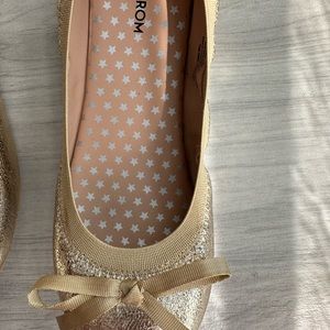 Gold Ballet flats for girls (2M)